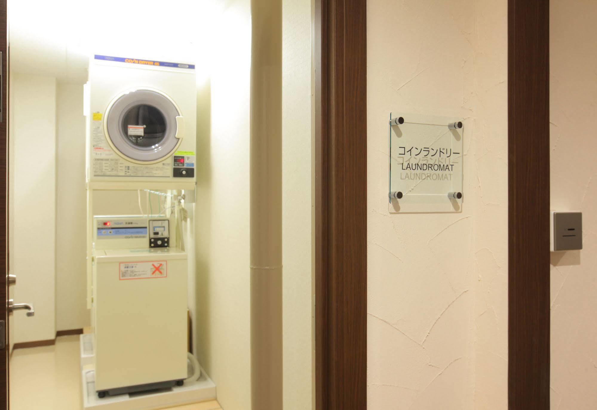 Odakyu Station Hotel Hon-Ацуґі Екстер'єр фото